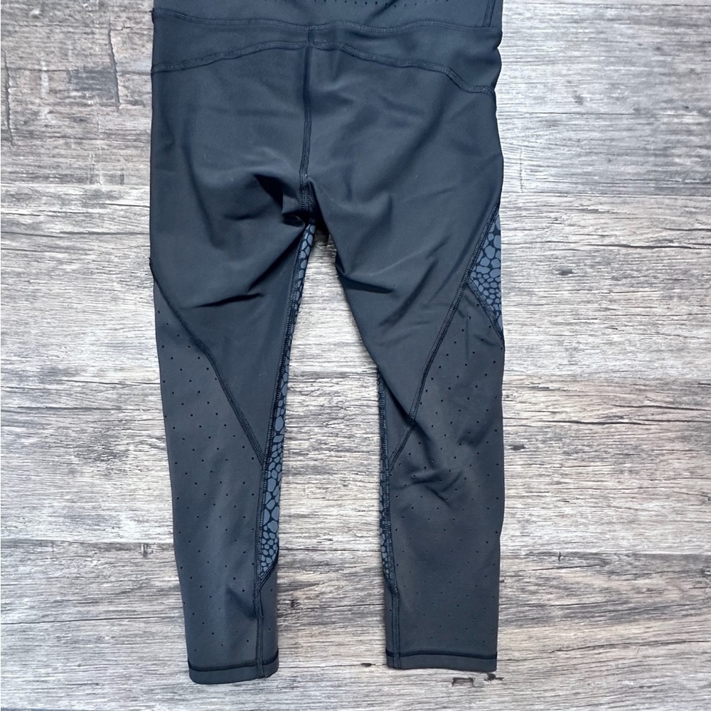 Athleta Black Patterned Leggings - Picture 2 of 8